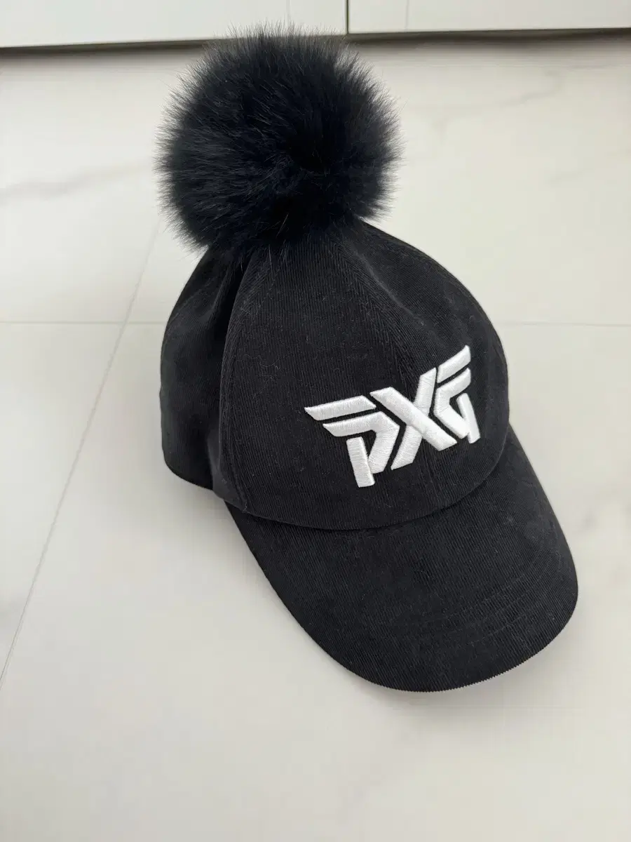 PXG 코듀로이 겨울볼캡 미사용 풀박스